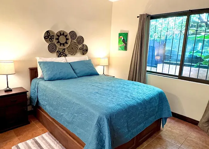 Сasa de vacaciones Tiny Paradise Ground Floor *